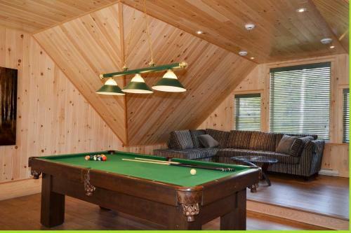Chalet Four Bears