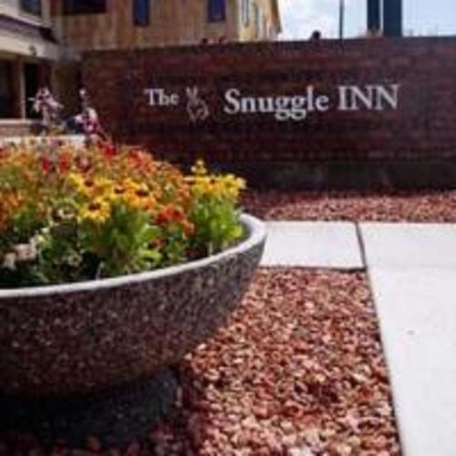 Motel The Snuggle Inn