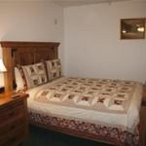 Motel The Snuggle Inn