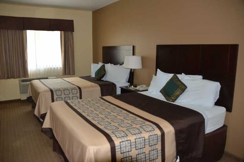 Motel Irish Inn And Suites