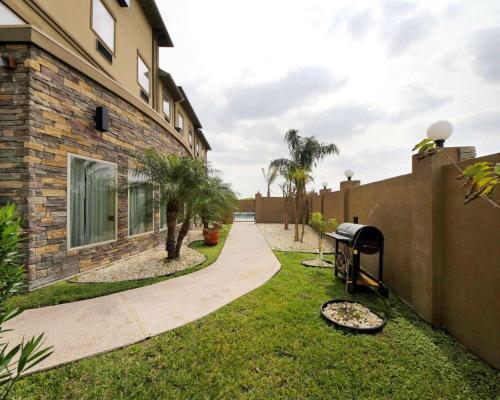 Hotel Comfort Inn & Suites Donna
