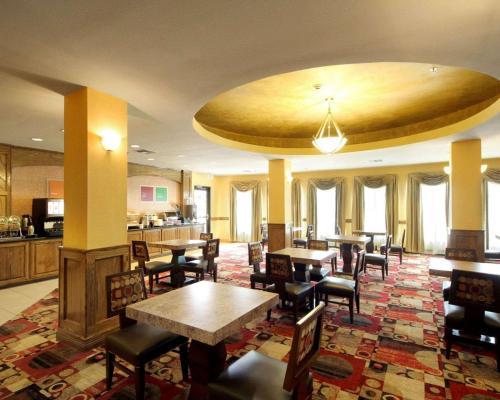 Hotel Comfort Inn & Suites Donna