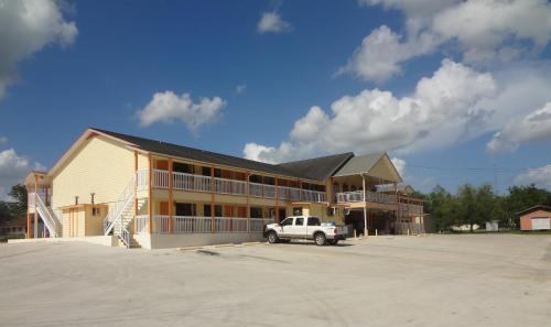 Hotel Antlers Inn