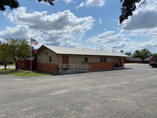 Motel Redbud Inn