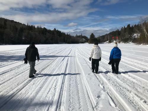 Chalet Au Lac Du Missionnaire