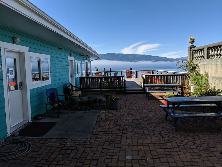 Posada Nimpkish Hotel
