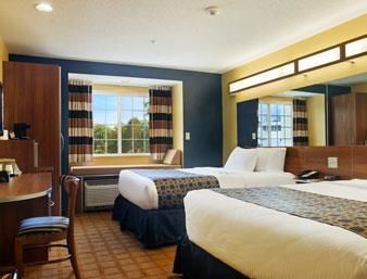 Hotel Microtel Inn & Suites