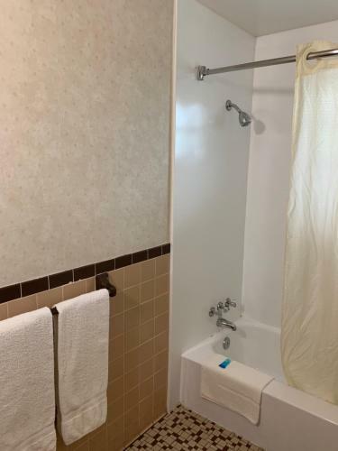 Motel Budget Lodge Newton Falls