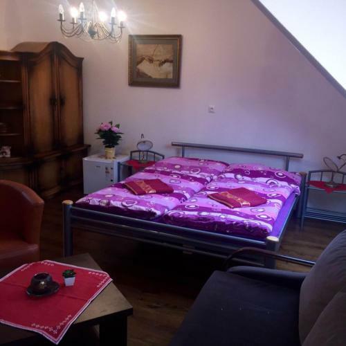 Hostal Penzi�n Pod Z�mkom