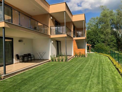 Aparthotel Apartm�nov� Dom Kriv�?