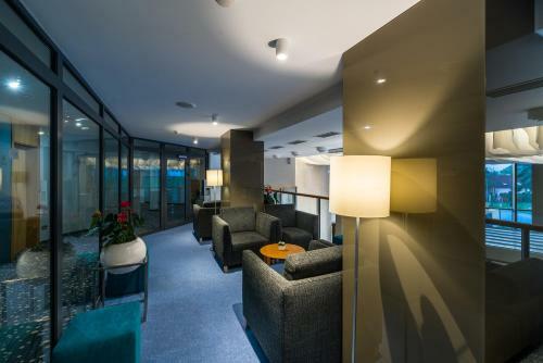 Hotel Galeria Thermal Be?e?ov�