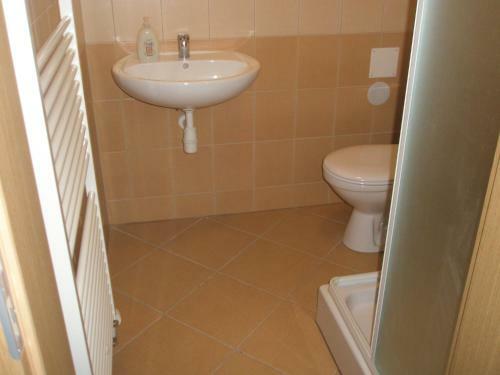 Hostal Ubytovanie Bi?�r