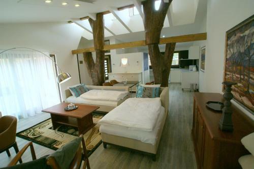 Golf Apartments