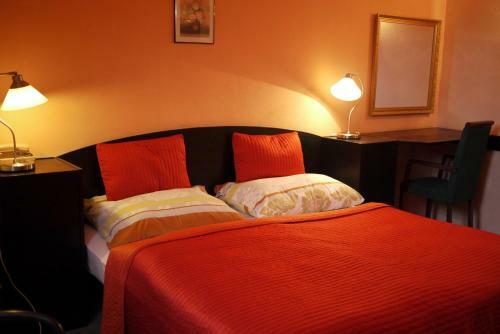Hostal Penzion Tilia