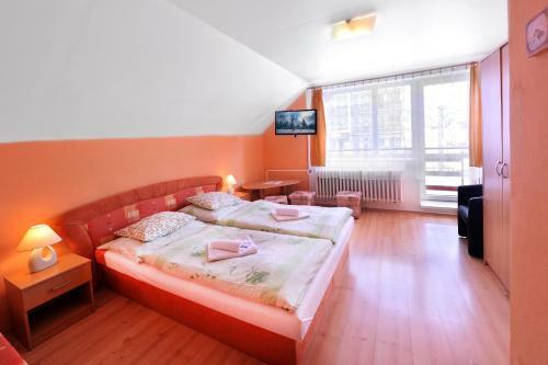 Hostal Penzion Maco