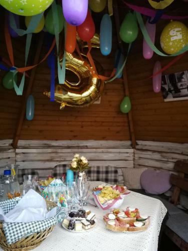 Hostal Penzi�n Kon�k