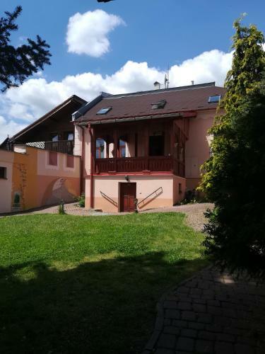 Bed & Breakfast Penzi�n Rodina