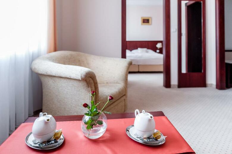Hotel Kult�ra