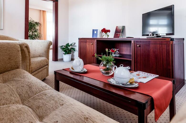 Hotel Kult�ra