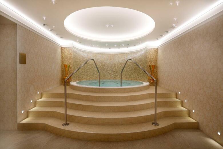 Hotel Kult�ra