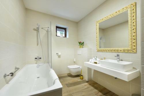 Hostal Pension Relish