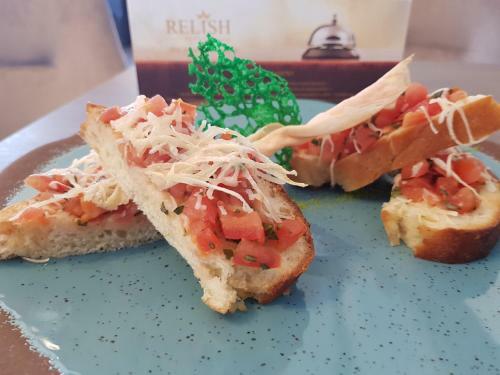 Hostal Pension Relish