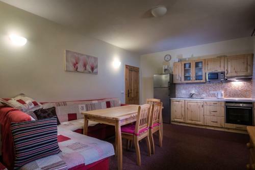 Apartamento Guest House Privat Pod Lesom
