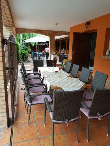 Hostal Sabbia Ristorante - Re?taur�cia A Ubytovanie Prievidza