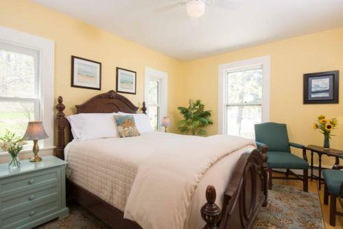Hostal Lake House At Ferry Point