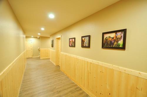 Glacier Outdoor Center