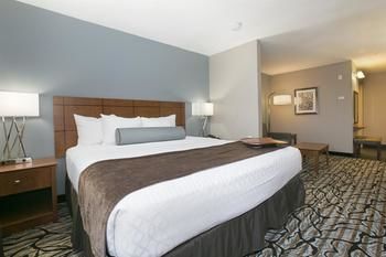 Hotel Centerstone Suites