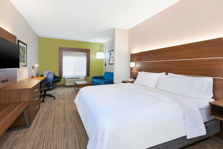 Hotel Holiday Inn Express And Suites Three Rivers
