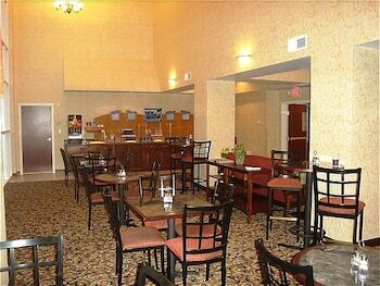 Hotel Holiday Inn Express And Suites Hazard