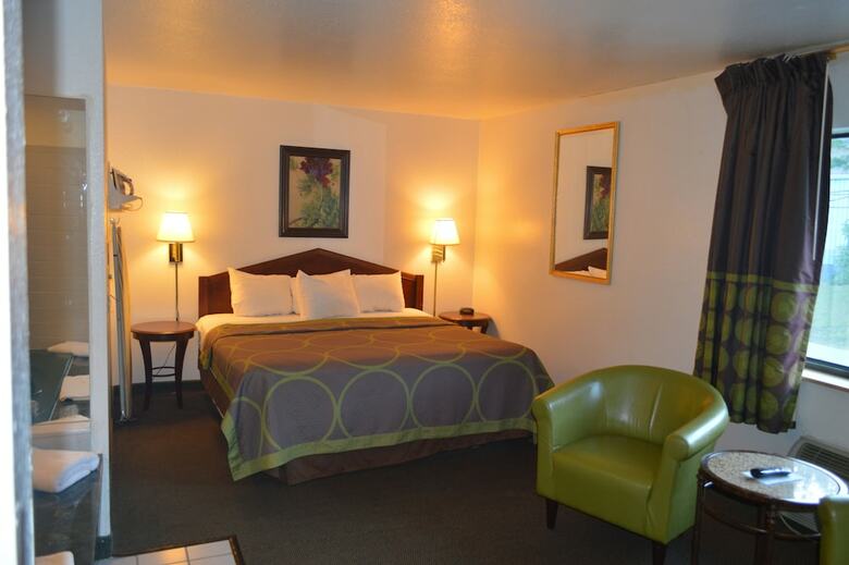 Hotel Super 8 Hazard Ky