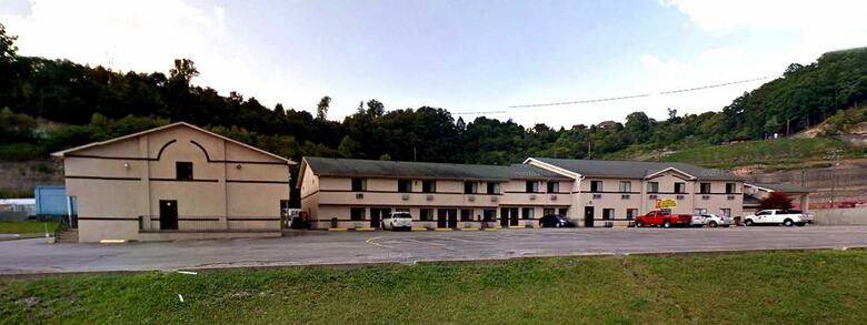 Hotel Super 8 Hazard Ky