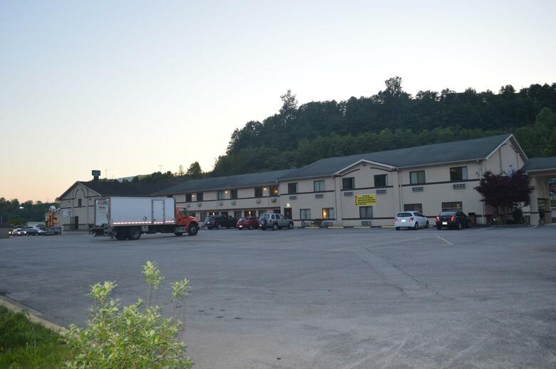 Hotel Super 8 Hazard Ky