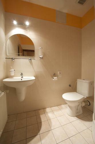 Hotel Roh�?