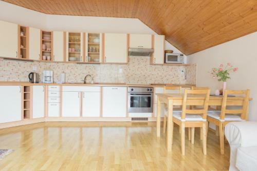 Apartamentos ?lt� Dom