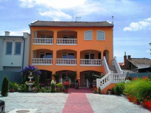 Hostal Studio Florida