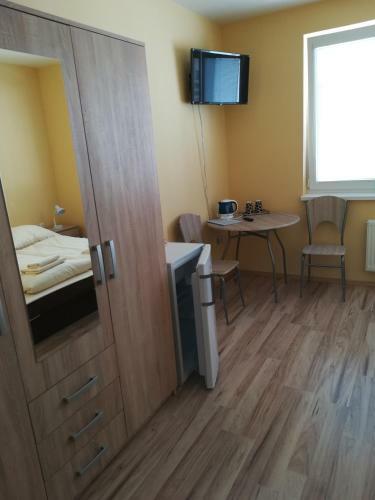 Orava- Just�na