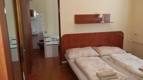 Hostal Garni Hotel Sonata