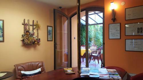 Hostal Penzi�n Max Ke?marok