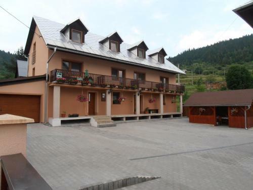 Hostal Penzion Smrek