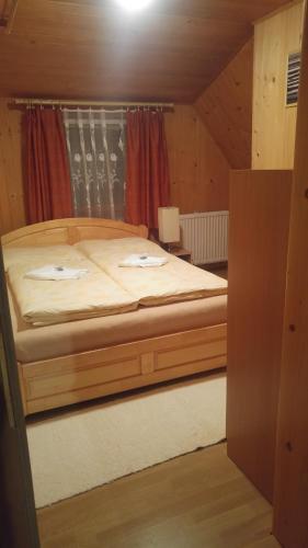 Hostal Penzi�n Bu?n�k