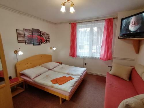 Hostal Penzi�n Po?ana