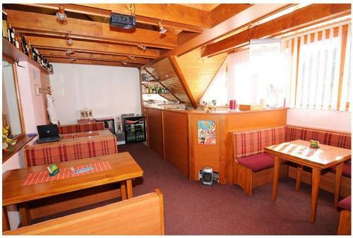 Hostal Penzi�n Po?ana
