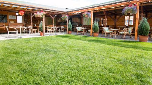Hostal Penzi�n Po?ana