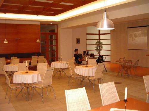 Hotel K�pele ?t�s