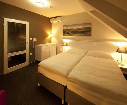 Hotel Top Penzi�n Mar�na