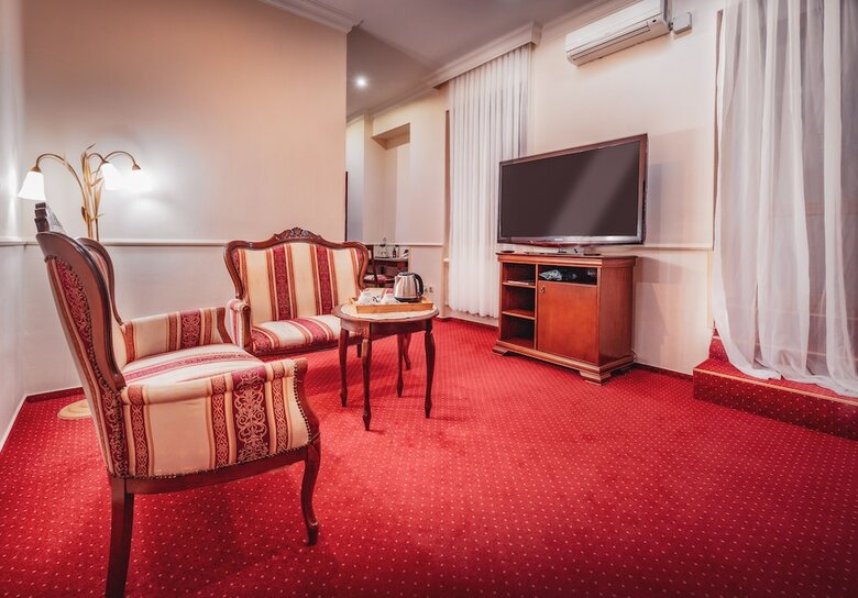 Hotel Capital